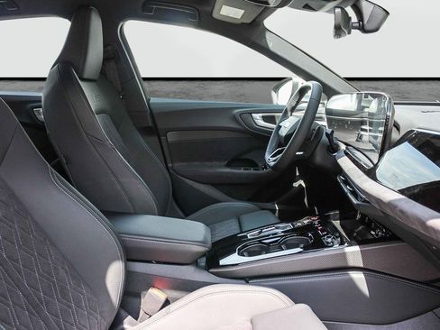 New 2025 Audi S5 Premium image 18