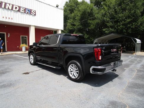 Used 2021 GMC Sierra 1500 SLE RWD image 2