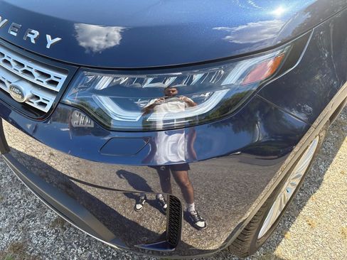 Used 2019 Land Rover Discovery HSE Luxury image 28