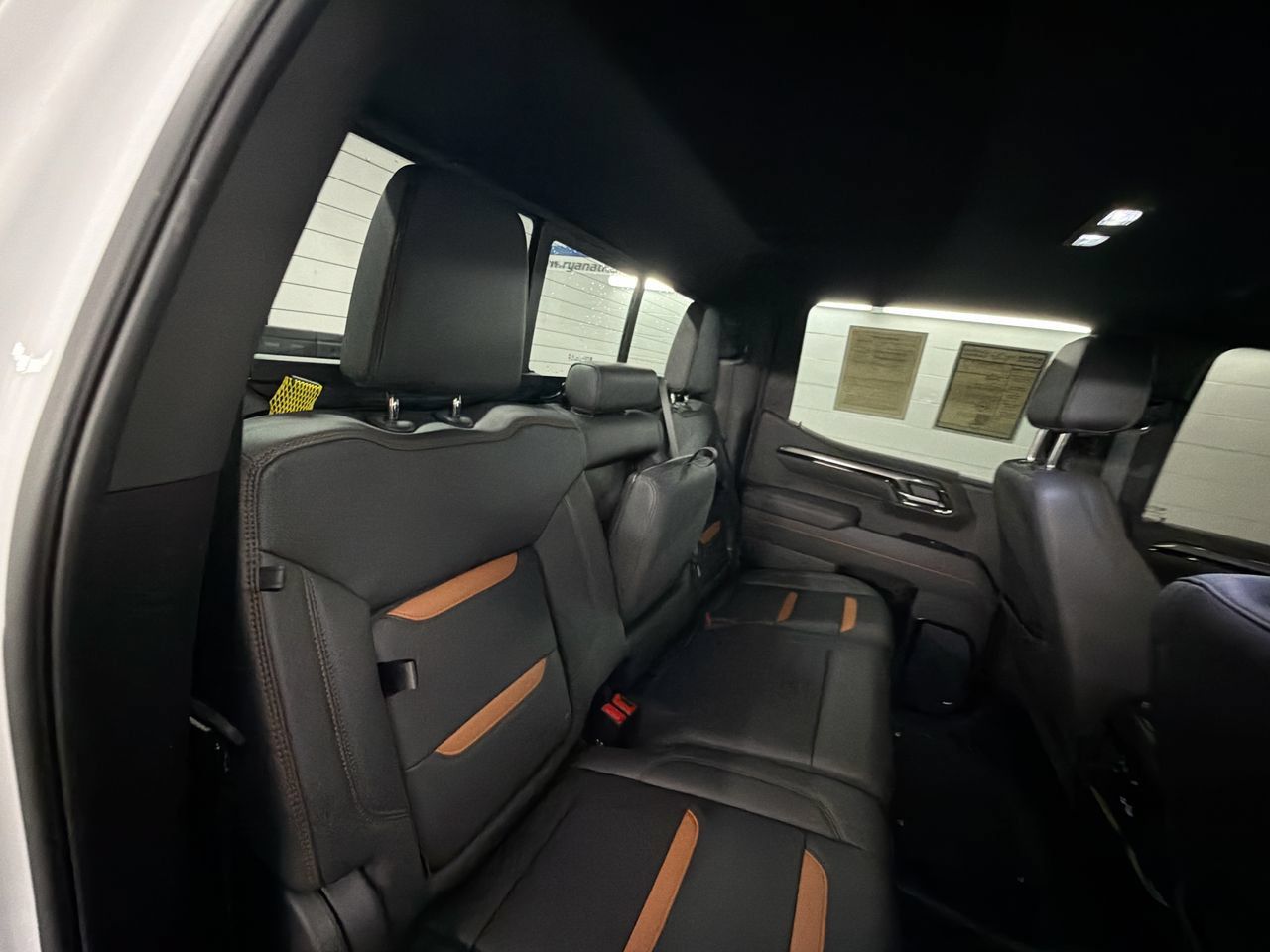Certified 2025 GMC Sierra 1500 AT4 w/ AT4 Premium Package AWD/4WD image 28