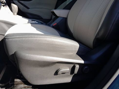 Used 2019 Subaru Forester Premium AWD/4WD image 13