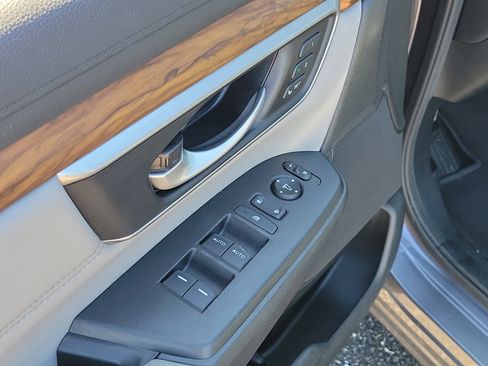 Used 2020 Honda CR-V EX-L image 21