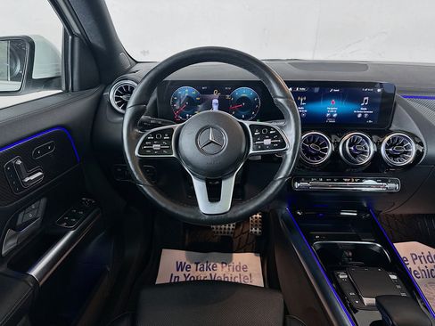 Used 2022 Mercedes-Benz GLA 250 4MATIC image 23