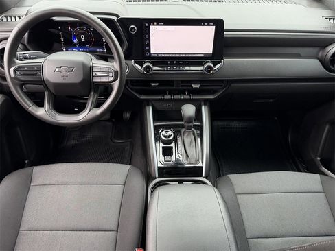 Used 2023 Chevrolet Colorado Trail Boss w/ Advanced Trailering Package image 10