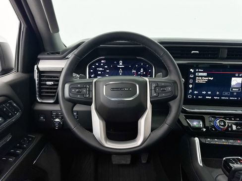 Used 2024 GMC Sierra 1500 Denali w/ Technology Package AWD/4WD image 33