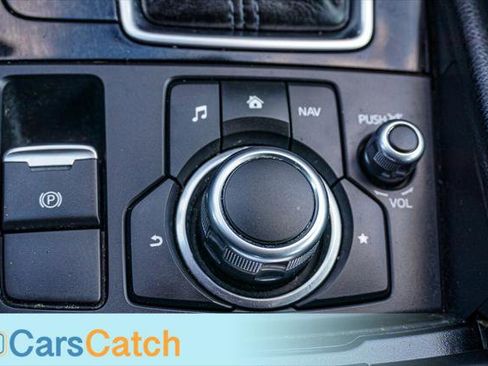 Used 2018 MAZDA MAZDA3 Sport w/ Preferred Equipment Package image 36