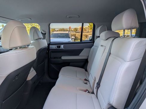 New 2026 Hyundai Santa Fe SE image 27