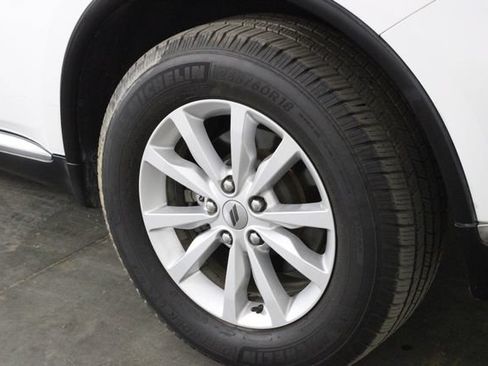 Used 2020 Dodge Durango SXT RWD image 35