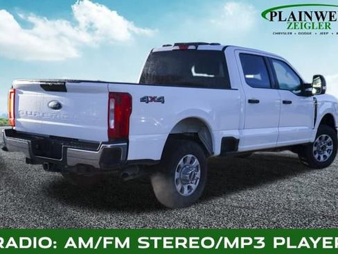 Used 2023 Ford F250 XLT image 3
