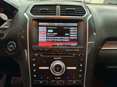 Used 2016 Ford Explorer Limited w/ Equipment Group 301A FWD image 48