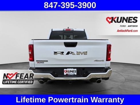 Used 2025 RAM 1500 Big Horn AWD/4WD image 9