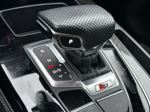 Used 2022 Audi SQ5 Premium Plus image 25