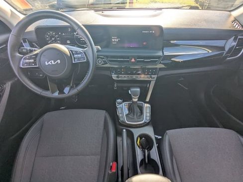 Certified 2024 Kia Seltos S FWD image 14