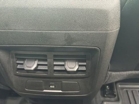 Certified 2024 Chevrolet Colorado LT w/ LT Convenience Package image 32