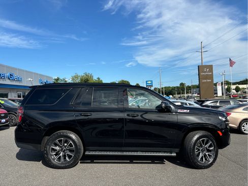Certified 2023 Chevrolet Tahoe Z71 w/ Luxury Package AWD/4WD image 4