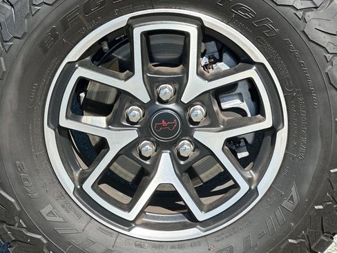 Used 2026 Jeep Wrangler Unlimited Rubicon w/ Steel Bumper Group image 25