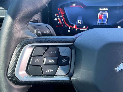 Used 2025 Ford Mustang Coupe image 22