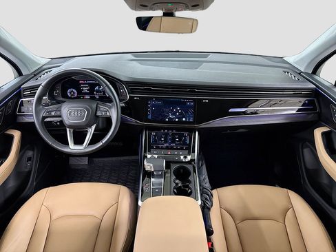 Certified 2025 Audi Q7 2.0T Premium Plus w/ Premium Plus Package image 9