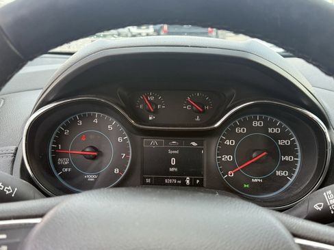 Used 2017 Chevrolet Cruze Premier image 13