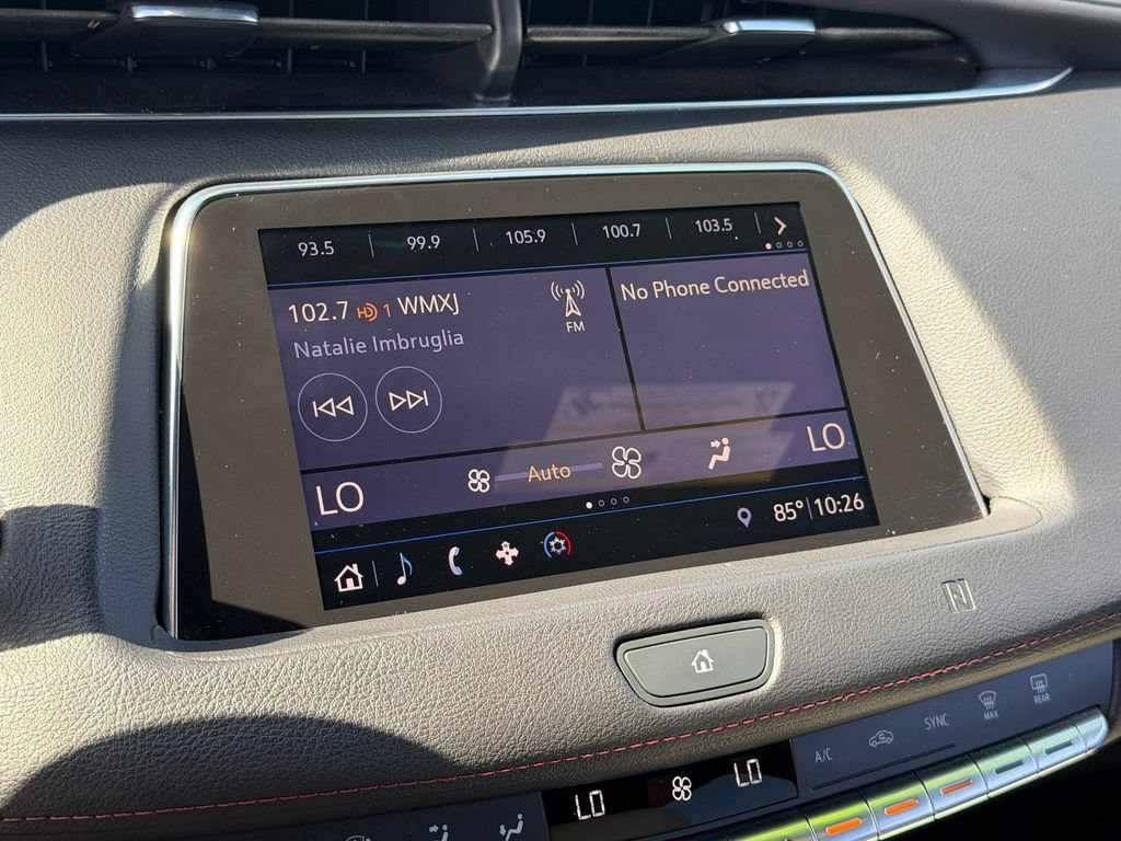 Used 2019 Cadillac XT4 Sport w/ Cold Weather Package FWD image 20