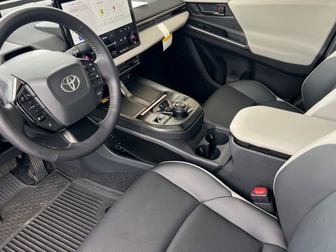 Certified 2026 Toyota bZ AWD/4WD image 9