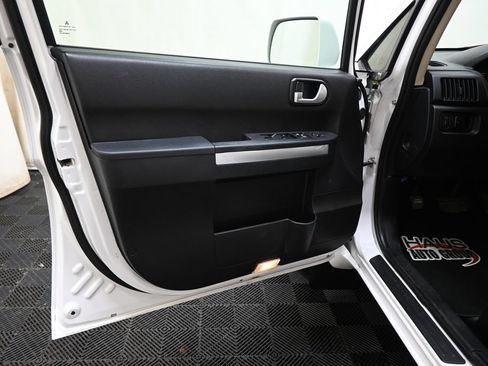 Used 2011 Mitsubishi Endeavor LS AWD/4WD image 20