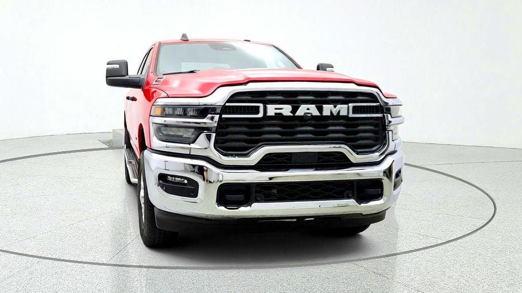 Used 2026 RAM 2500 Big Horn AWD/4WD image 2