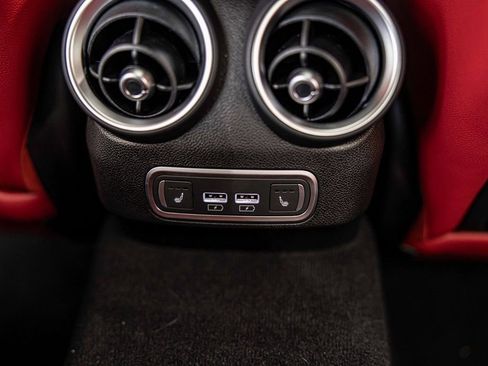 New 2025 Alfa Romeo Giulia AWD w/ Driving Assist Package image 35