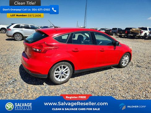 Used 2016 Ford Focus SE FWD image 4