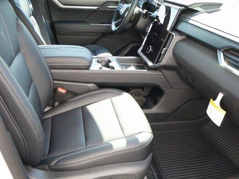 New 2026 GMC Acadia Elevation w/ Elevation Premium Package image 9