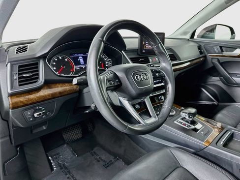 Used 2018 Audi Q5 2.0T Premium Plus w/ Premium Plus Package AWD/4WD image 10