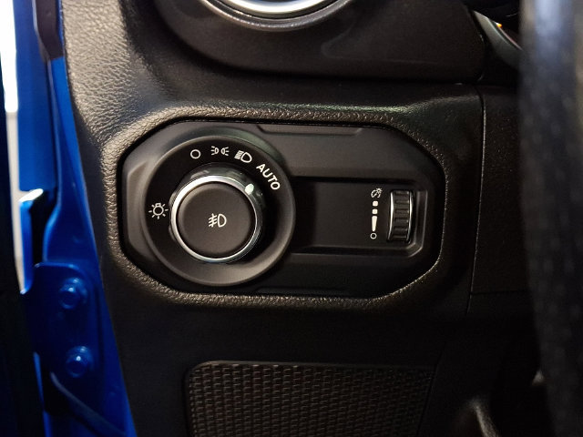 Used 2023 Jeep Wrangler Unlimited Rubicon 392 w/ Dual Top Group AWD/4WD image 26