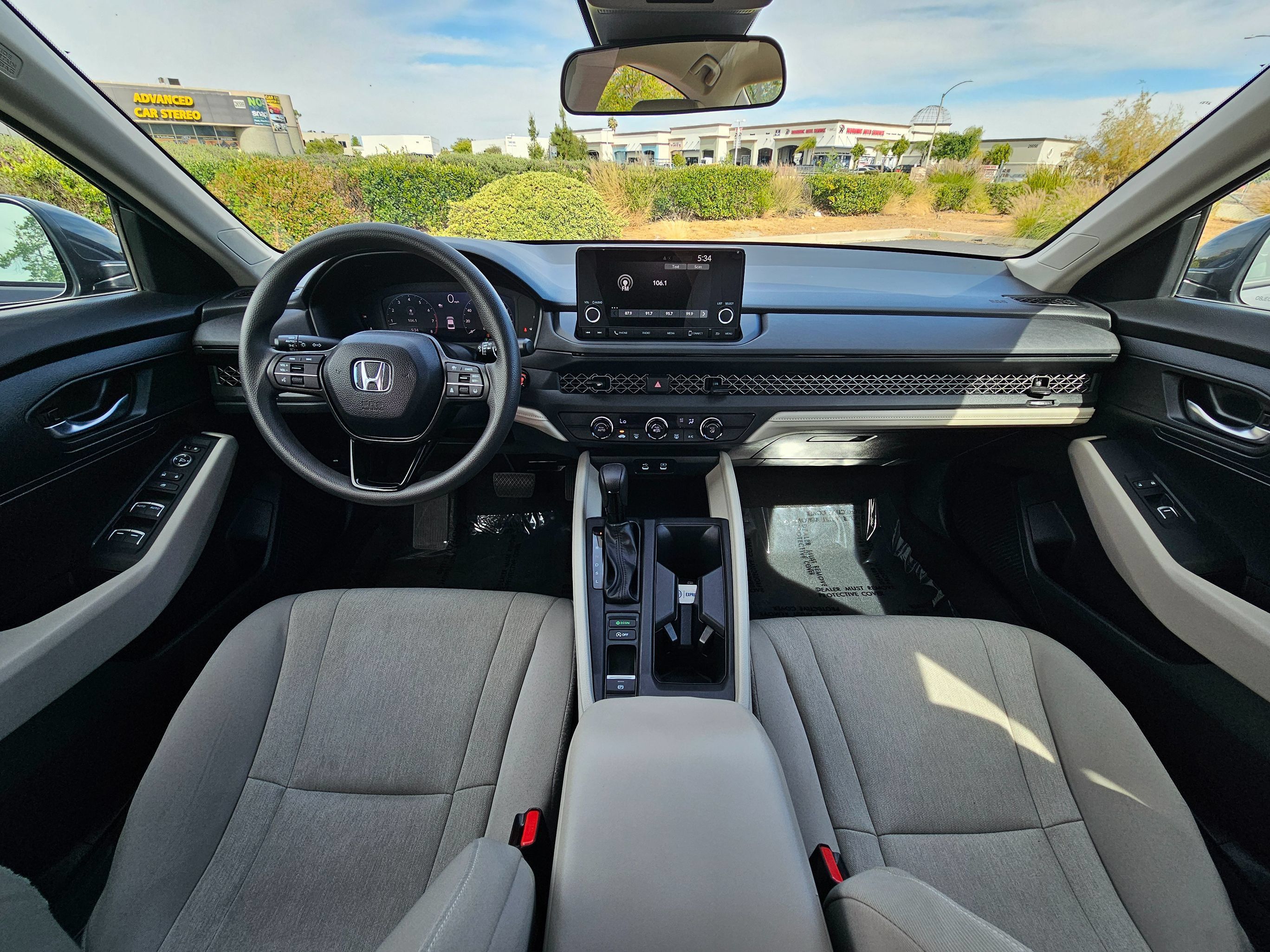 Used 2025 Honda Accord LX image 19