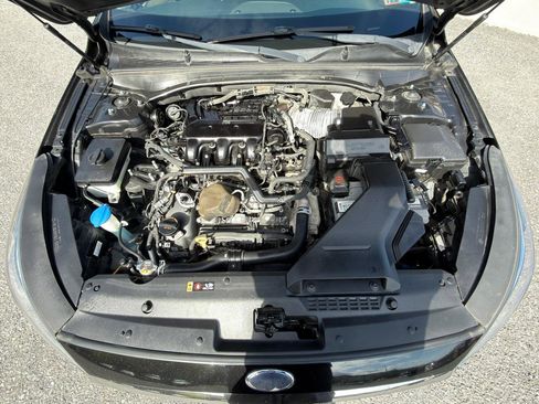 Used 2018 Kia Cadenza Premium FWD image 29
