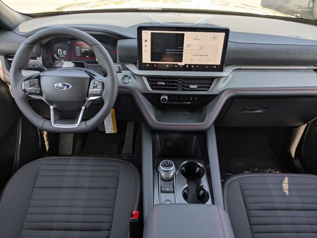 New 2026 Ford Explorer ST-Line w/ ST-Line Street Pack RWD image 16