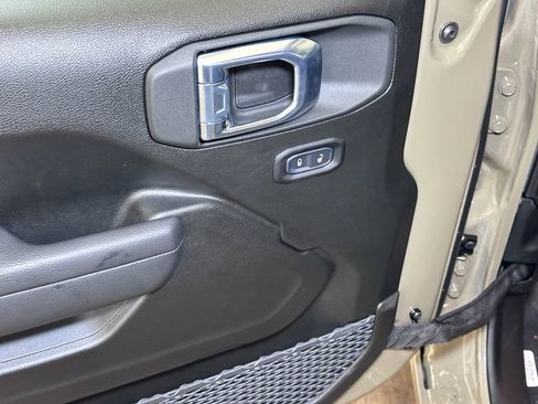 New 2026 Jeep Gladiator Sport image 17