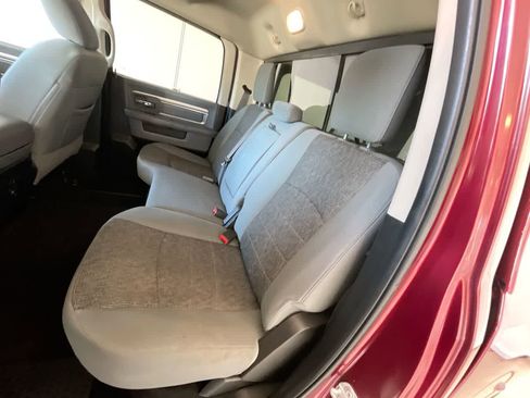 Used 2019 RAM 1500 Big Horn image 22