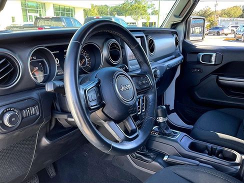Used 2021 Jeep Wrangler Willys image 13