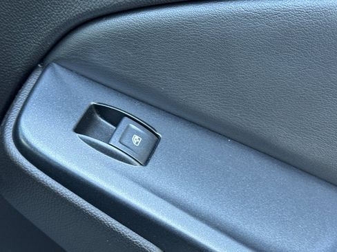 Used 2017 Chevrolet Tahoe LT image 22