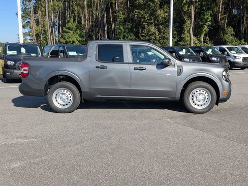 New 2025 Ford Maverick XL FWD image 3
