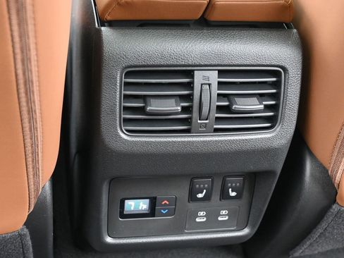 New 2026 Nissan Rogue Platinum w/ Tech Package image 17