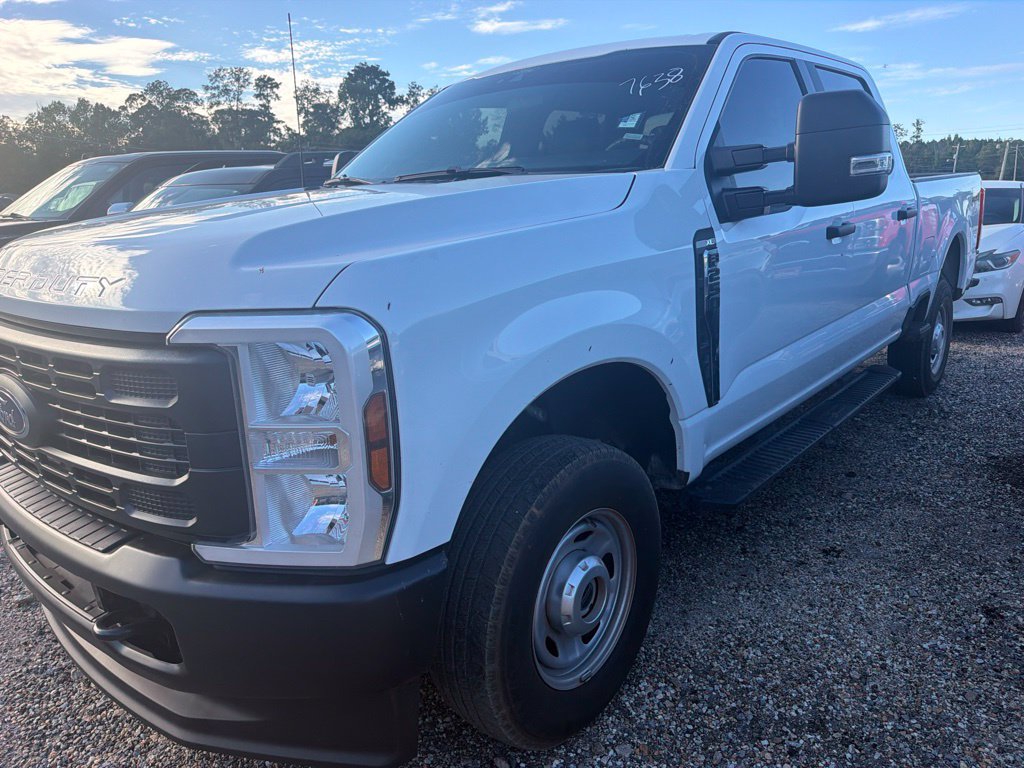 Used 2026 Ford F250 XL AWD/4WD image 1