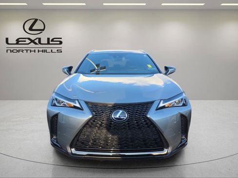 Used 2022 Lexus UX 250h F Sport image 2