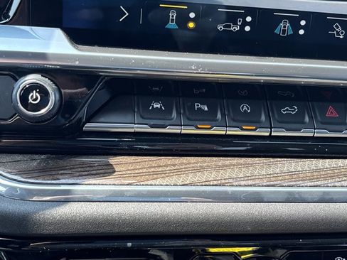 Used 2023 Chevrolet Silverado 1500 RST w/ Convenience Package II image 34