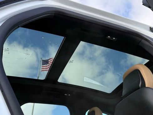 Used 2020 Lincoln Corsair Reserve w/ Equipment Group 201A image 4