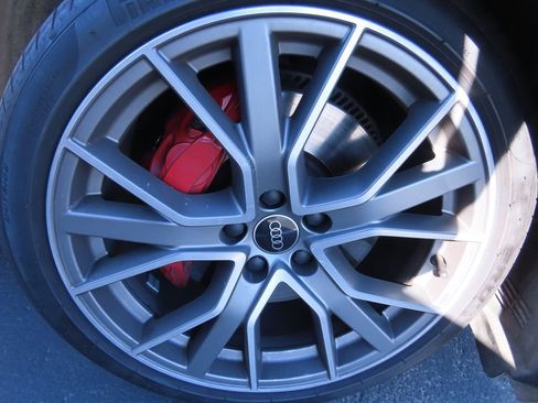 Used 2021 Audi S4 Premium Plus w/ Premium Plus Package image 18