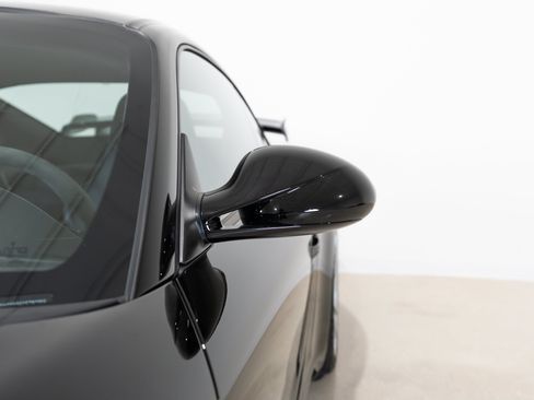 Used 2010 Porsche 911 GT3 RWD image 18