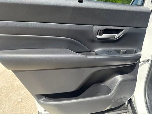 Used 2024 Toyota Grand Highlander AWD image 22