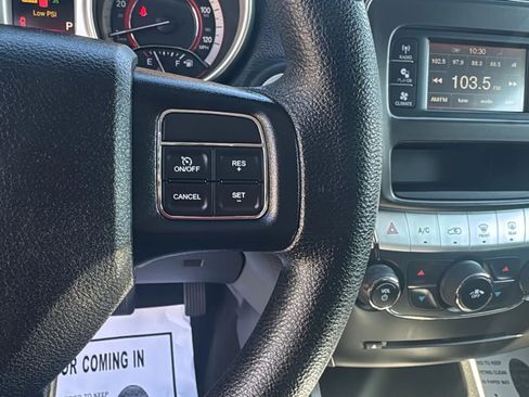 Used 2017 Dodge Journey SE FWD image 15