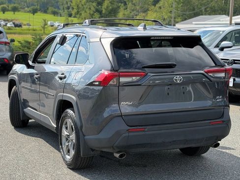 Used 2025 Toyota RAV4 XLE w/ Convenience Package AWD/4WD image 3